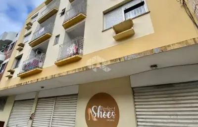 Amplo apartamento com 3 dormitórios á venda no centro de santa maria