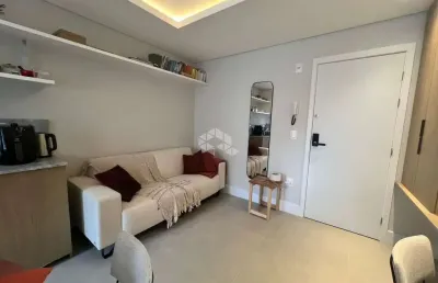 Studio com 1 suíte mobiliado vaga lazer completo trindade florianópolis