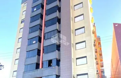 Amplo apartamento com 2 quartos e 95m² privativos - ed. san francisco plaza