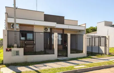 Casa à venda com 3 quartos e 1 suíte no bairro pinheiro machado em santa maria