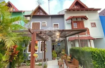 Casa de condomínio com 3 quartos e 3 banheiros à venda, 186 m² , bairro guarujá
