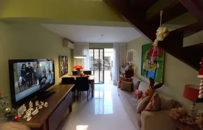 Casa com 3 dormitórios, churrasqueira, 2 vagas. zona norte próxima ao bourbon contry