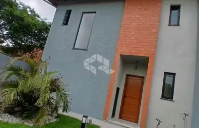 Casa 2 quartos são joão do rio vermelho, próximo a trilha do moçambique