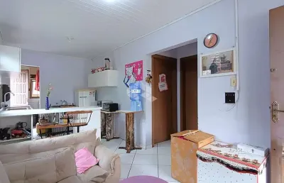 Casa 2 dormitorios bairro lago azul estancia velha !