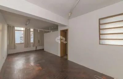 Ótima sala comercial no centro histórico de porto alegre,