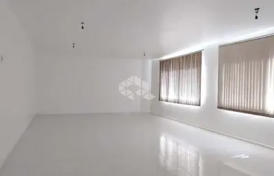 Sala comercial, no centro histórico de porto alegre