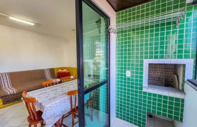 Apartamento de dois dormitórios sendo uma suíte  em bombas, bombinhas sc.