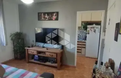 Apartamento 2 dormitórios semi mobiliado na zona sul