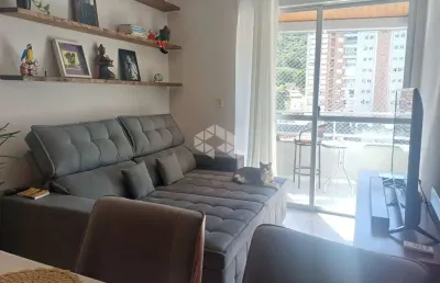 Apartamento com 3 quartos  sendo 1 suíte sacada com churrasqueira e vista panorâmica no itacorubi florianópolis