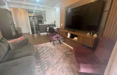 Apartamento semimobiliado com 2 quartos 2 vagas e vista panorâmica no itacorubi
