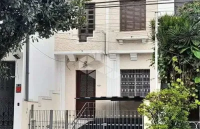 Sobrado à venda em são paulo-sp, no bairro ipiranga. 3 quartos, 1 suíte, 2 salas, 2 banheiros, 1 vaga de garagem, quintal e sacada e 100m² de área. ag