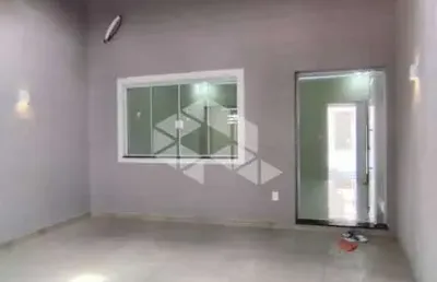 Casa terrea 3 dormitorios com 1 suite, na vila tupi - praia grande sp