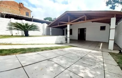 Casa residencial com 2 dormitórios, 2 vagas, 100m², canudos, novo hamburgo, aceita financiamento, fgts.
