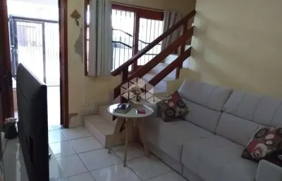 Casa/sobrado com 2 quartos, 1 vaga e 73,39m² privativos por r$ 250.000