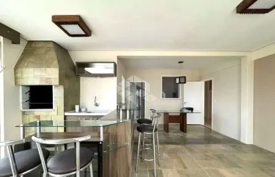 Cobertura exclusiva com vista panorâmica e terraço privativo no canto em florianópolis