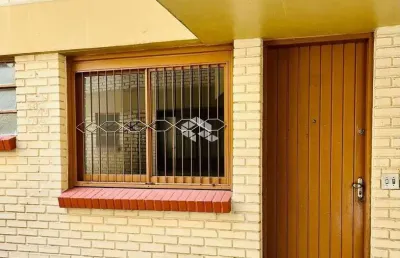 Apartamento amplo de 2 dormitórios ótima localização