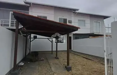 Casa sobrado, 02 quartos, à venda, bairro barra do aririú, palhoça sc