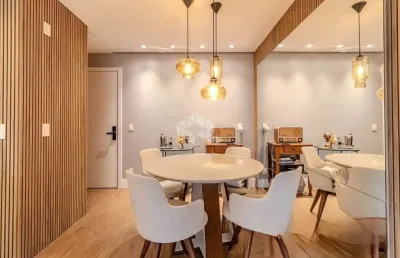 Apartamento mobiliado, 2 dormitórios, 1 suíte, 2 vagas.