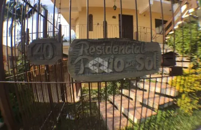 Casa à venda, com 3 quartos, 1 vaga de garagem  próximo ao centro de guaíba.