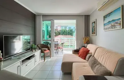 Apartamento a venda de 02 quartos sendo 2 suítes em canasvieiras