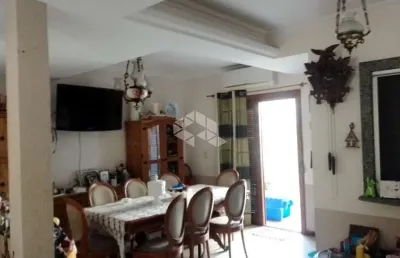Casa em condomínio à venda com 3 quartos 157 m² no bairro tristeza