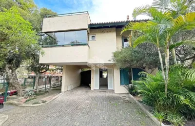 Casa em condomínio à venda com 3 quartos e 254 m² no bairro ipanema