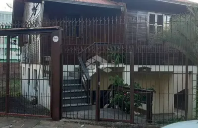 Casa com 3 dormitórios 1 suíte no bairro são pelegrino, caxias do sul