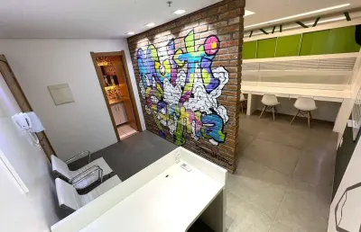 Sala comercial à venda na Avenida Cristóvão Colombo, 2948, Auxiliadora, Porto Alegre