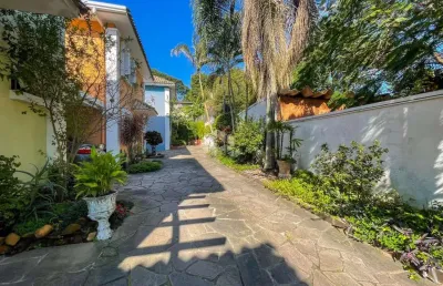 Casa em condomínio, 3 dormitórios, no bairro tristeza, porto alegre.