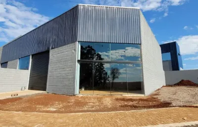 Barracão / Galpão / Depósito com 2 salas para alugar na Rua dos Alpes, 1249, Vista Linda, Cascavel