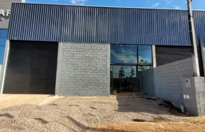 Barracão / Galpão / Depósito com 2 salas para alugar na Rua dos Alpes, 1249, Vista Linda, Cascavel