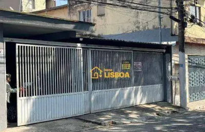 Casa espaçosa e bem ventilada em local tranquilo proximo ao shopping