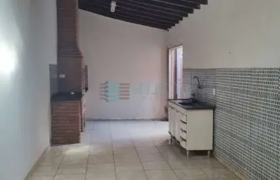 Casa com 3 quartos à venda no Residencial Nato Vetorasso, São José do Rio Preto 
