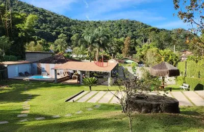 Casa com 2 quartos à venda no Albuquerque, Teresópolis 