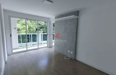 Apartamento com 1 quarto para alugar na Rua Prefeito Sebastião Teixeira, Várzea, Teresópolis