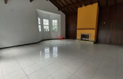 Casa com 4 quartos à venda na Rua Regina De Morais, 71, Barra do Imbuí, Teresópolis