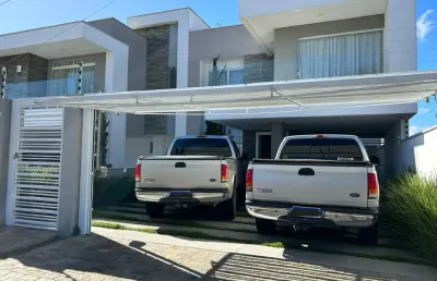 Casa com 4 quartos à venda em Weissópolis, Pinhais 
