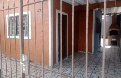 Casa com 1 dormitório para alugar, 55 m² por r$ 1.800,00/mês - balneário pires - praia grande/sp