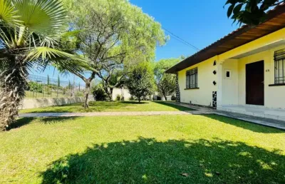 Casa residencial com 3 quartos  à venda, 210.00 m2 por r$1300000.00  - butiatumirim - colombo/pr