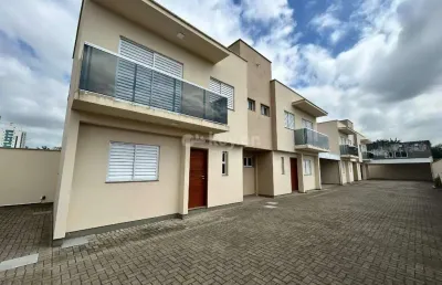 Casa geminada nova – localização privilegiada próxima à arena multiúso