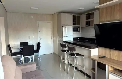 Apartamento totalmente mobiliado no centro de tubarão – pronto para morar!