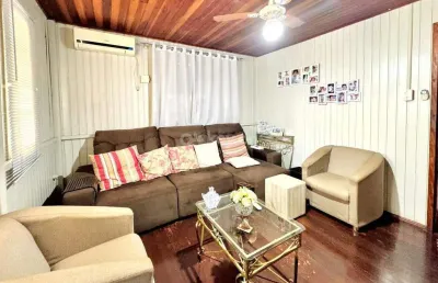 Oportunidade de casa no bairro oficinas – tubarão/sc