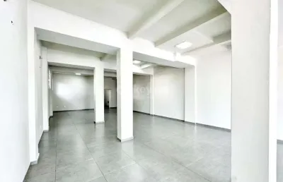 Oportunidade de sala comercial no centro de tubarão!