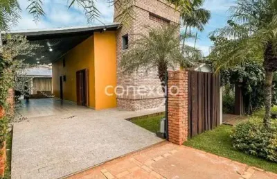 Casa com piscina à venda, com 4 dormitórios, centro, toledo/pr