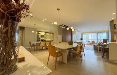 Apartamento com 3 quartos à venda na Rua Sidney Nocetti, Agronômica, Florianópolis