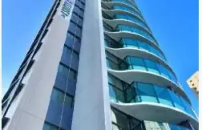 No coração de boa viagem - prédio novo / planta diferenciada
