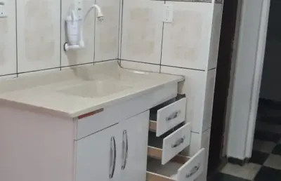 Apartamento com 2 quartos para alugar na Rua Um, Jardim Armênia, Mogi das Cruzes