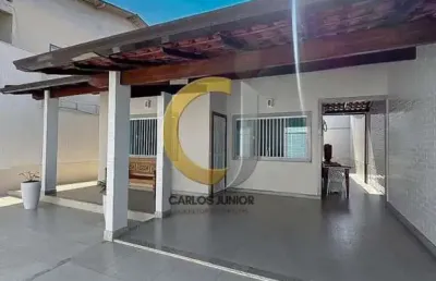 Casa com 3 quartos à venda na Avenida Paulo Pereira Gomes, 123, Morada de Laranjeiras, Serra