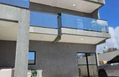 Baixei! linda casa de 4 qts, apenas 1 rua da praia de carapibus!