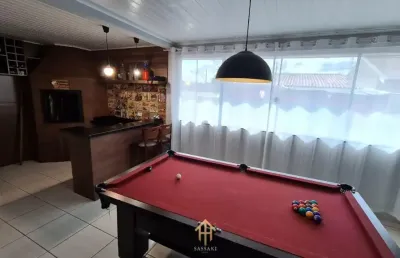 Casa com 4 quartos à venda na Rua Erony Honório Fernandes, 252, Uberaba, Curitiba